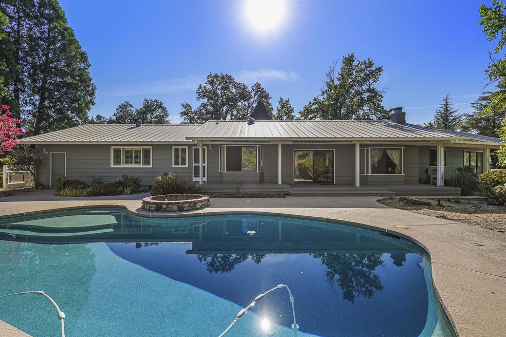 20766 Cattle Dr