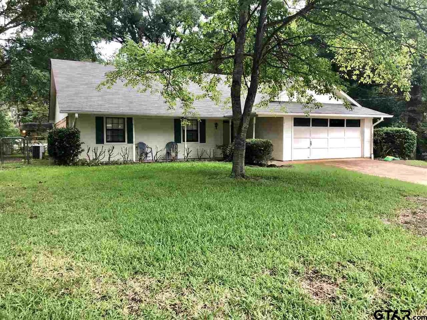 1411 1411 Crockett, Tyler, TX 75701 - photo 1