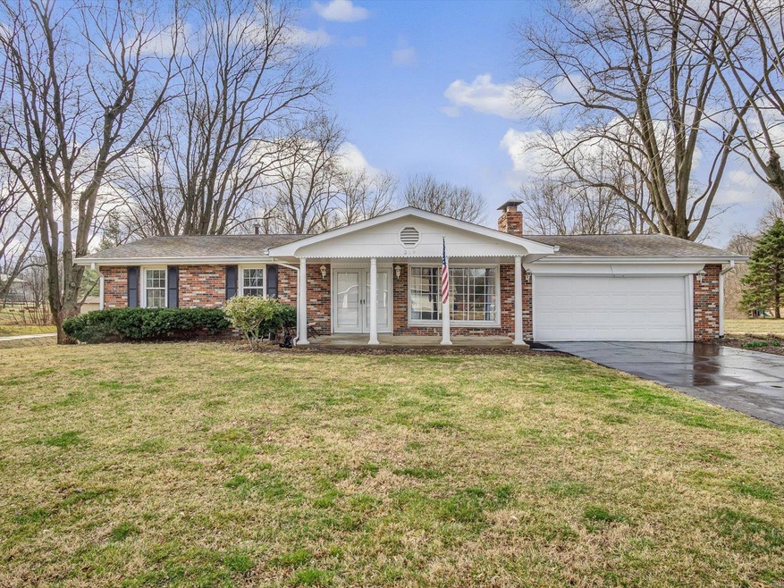 219 Bauer Ln, Maryville, IL 62062 - photo 1