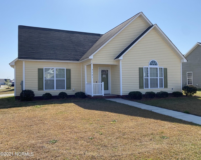 3701 Tifgreen Dr, Greenville, NC 27834 - photo 1