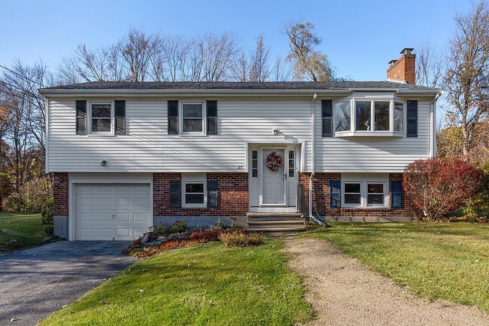 27 Whippoorwill Dr, Shrewsbury, MA 01545 - photo 1