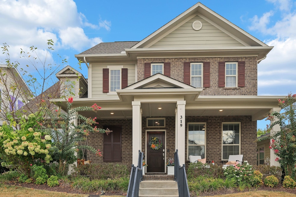 Sold $570,000 • Co-Listing Agent