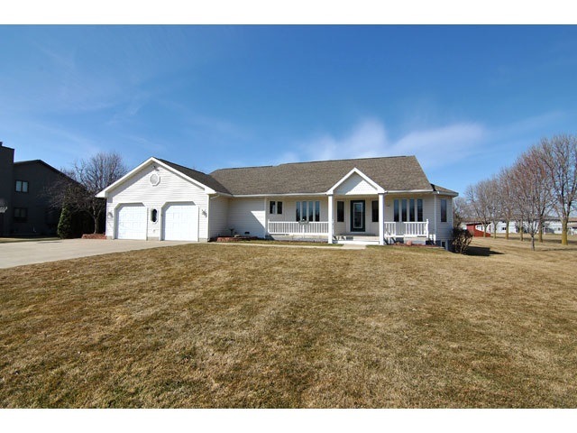7108 Karl Ave, Belleville, WI 53508 - photo 1