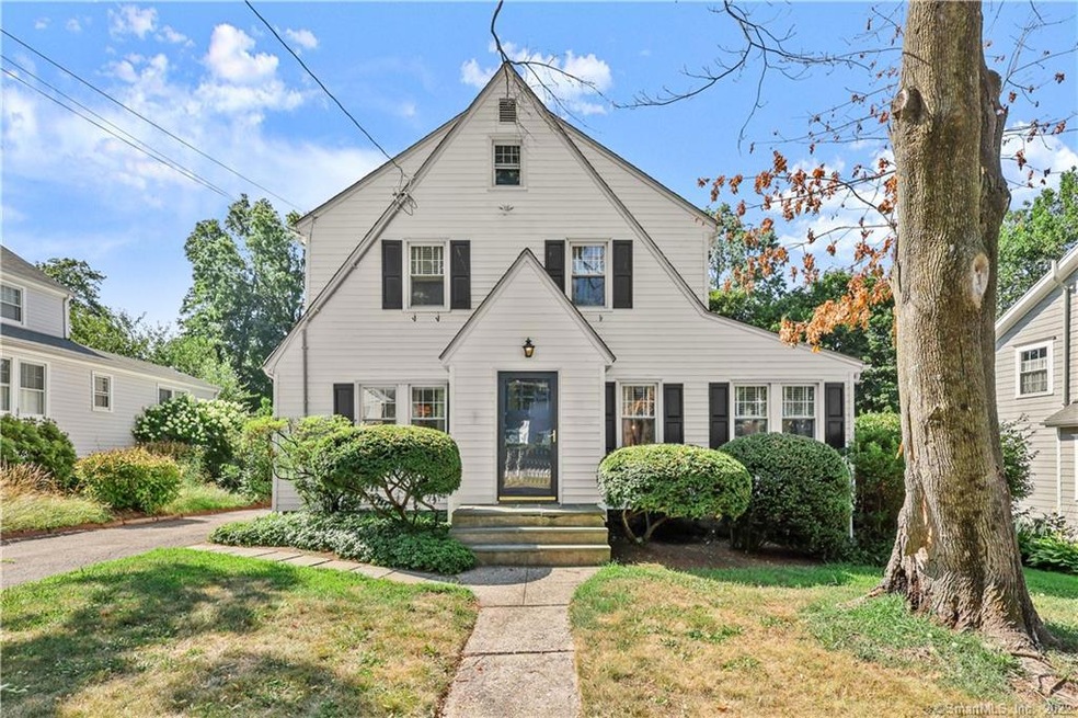 68 Middlesex Rd, Darien, CT 06820 - photo 1