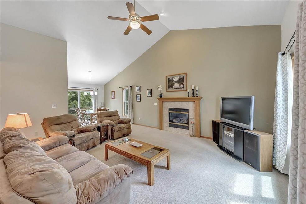 W5432 Colin St, Appleton, WI 54915 - photo 1