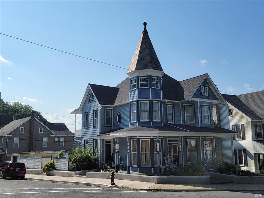 1152 Main St, Slatington, PA 18080 - photo 1