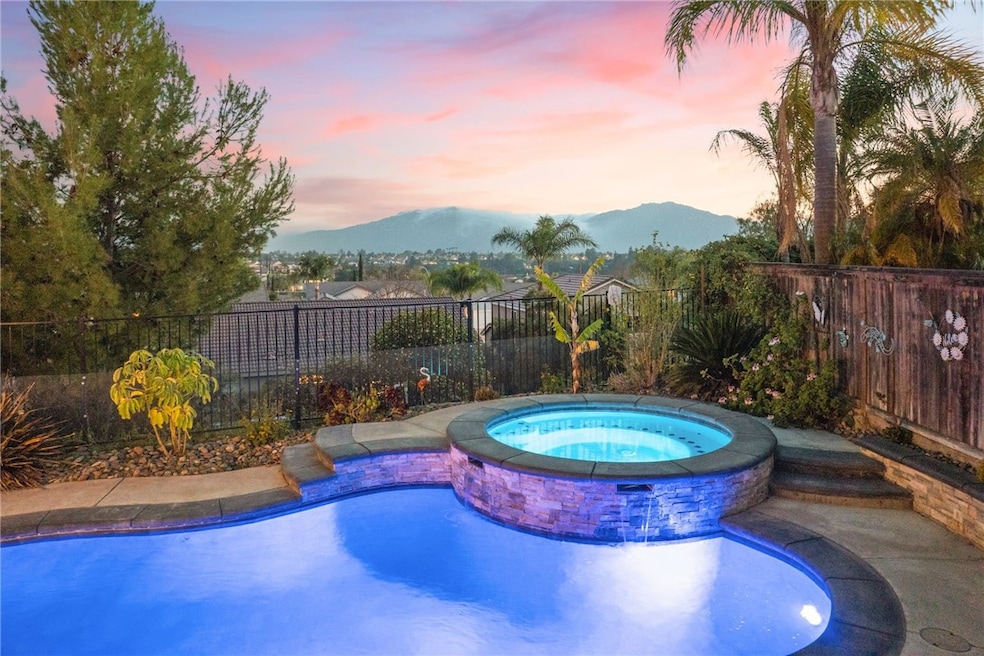 Under Contract $970,000