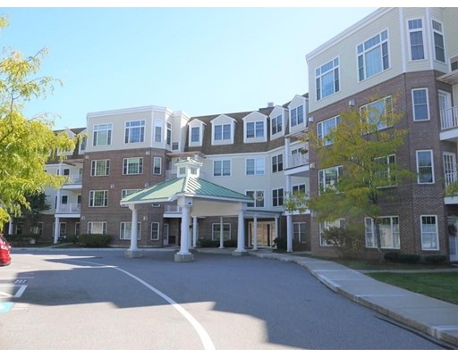 Salem Place Condominiums unit 41, Woburn, MA 01801 - photo 1