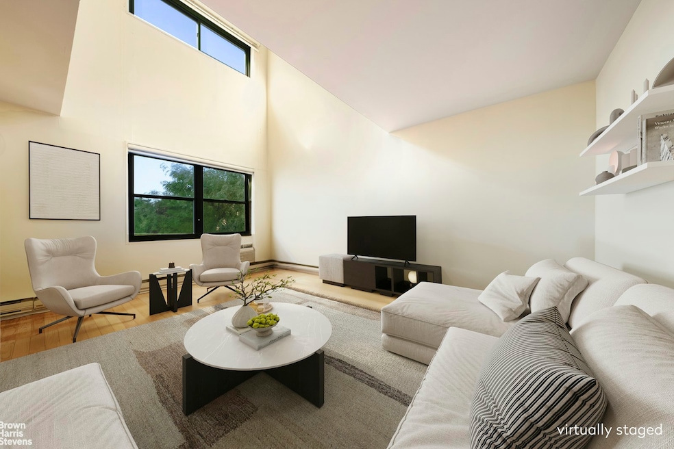 642 Washington St unit 4 B, New York, NY 10014 - photo 1