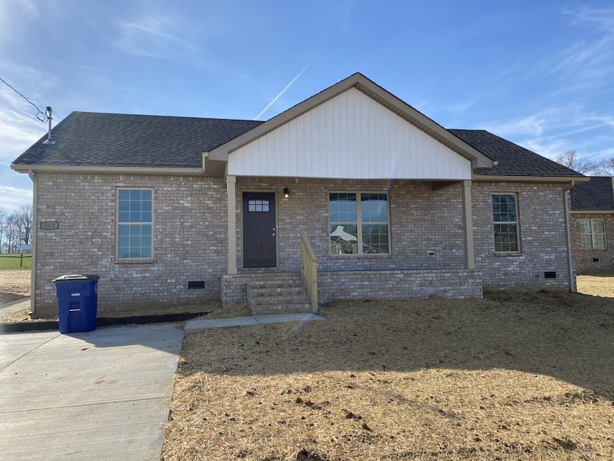202 Rose Ln, Shelbyville, TN 37160 - photo 1