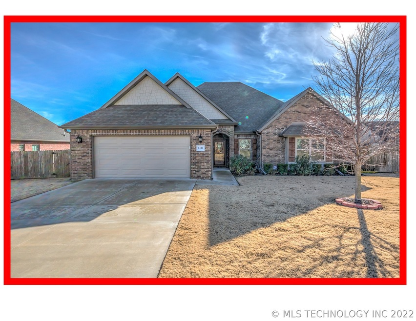 5423 Aspen, Bartlesville, OK 74006 - photo 1