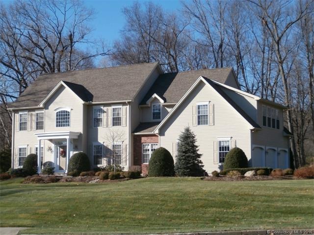 810 Bardon Ct, Cheshire, CT 06410 - photo 1