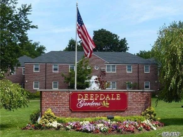 5824 251st St unit 1-207, Little Neck, NY 11362 - photo 1