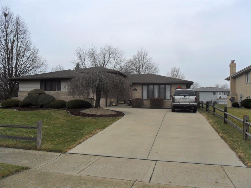 1618 W 100th Ave, Crown Point, IN 46307 - photo 1