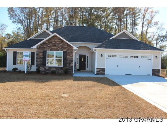 2820 Cresset Dr, Winterville, NC 28590 - photo 1