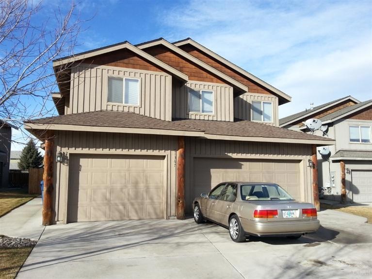 61367 Sally Ln, Bend, OR 97702 - photo 1