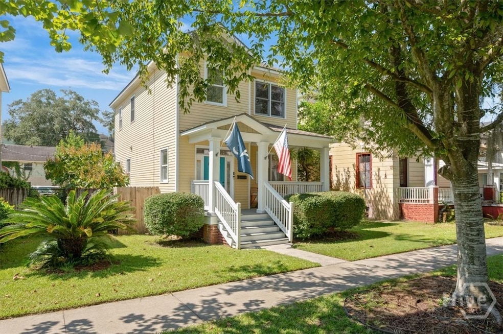829 E Duffy St, Savannah, GA 31401 - photo 1