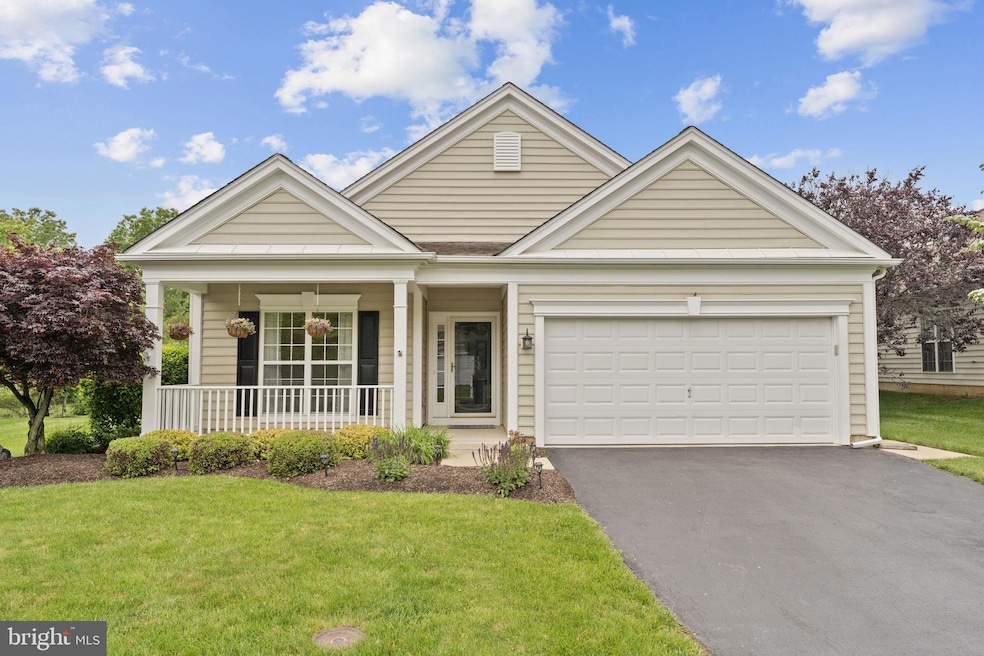 327 Astilbe Dr, Kennett Square, PA 19348 - photo 1