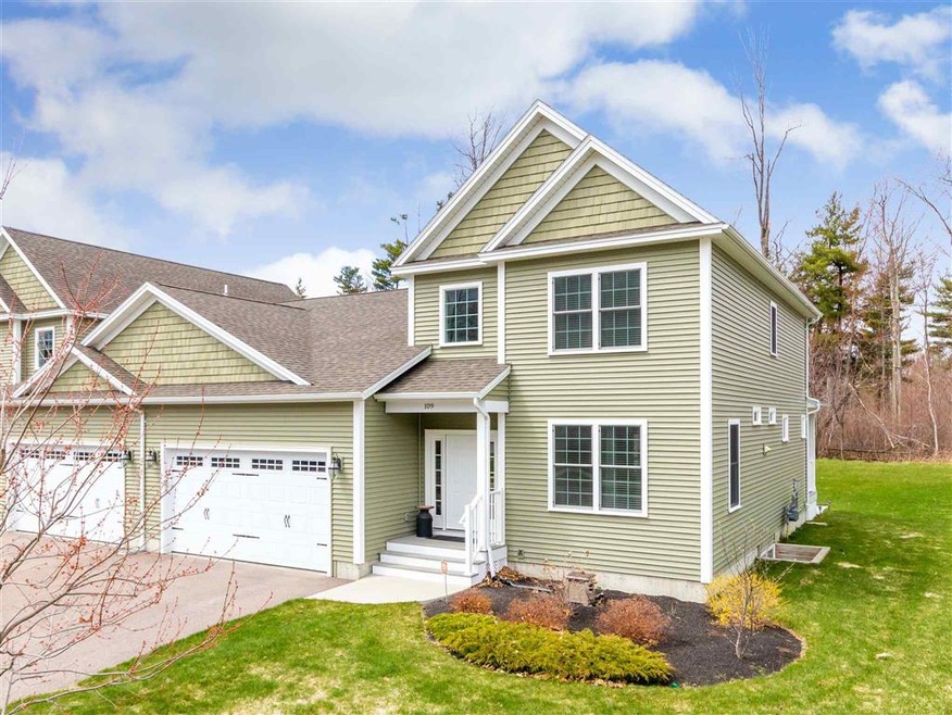 109 Waterlefe Way unit 109, Colchester, VT 05446 - photo 1