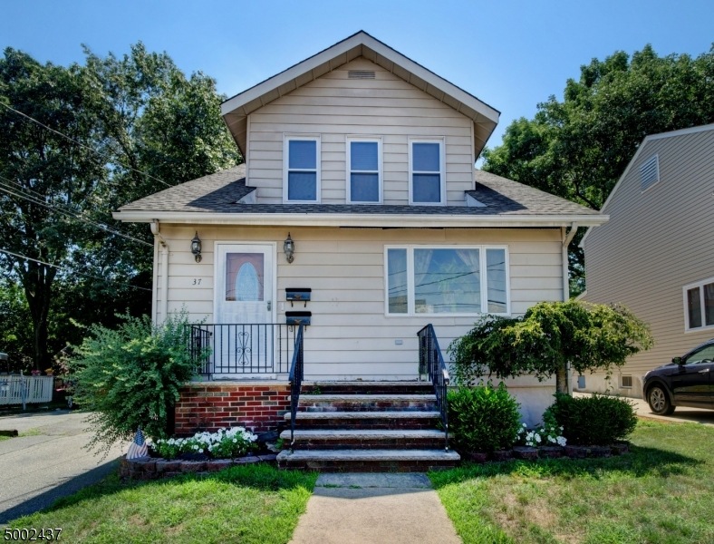 37 Hobart Place, Totowa, NJ 07512 - photo 1