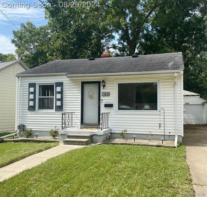 1414 Bradley Ave, Flint, MI 48503 - photo 1
