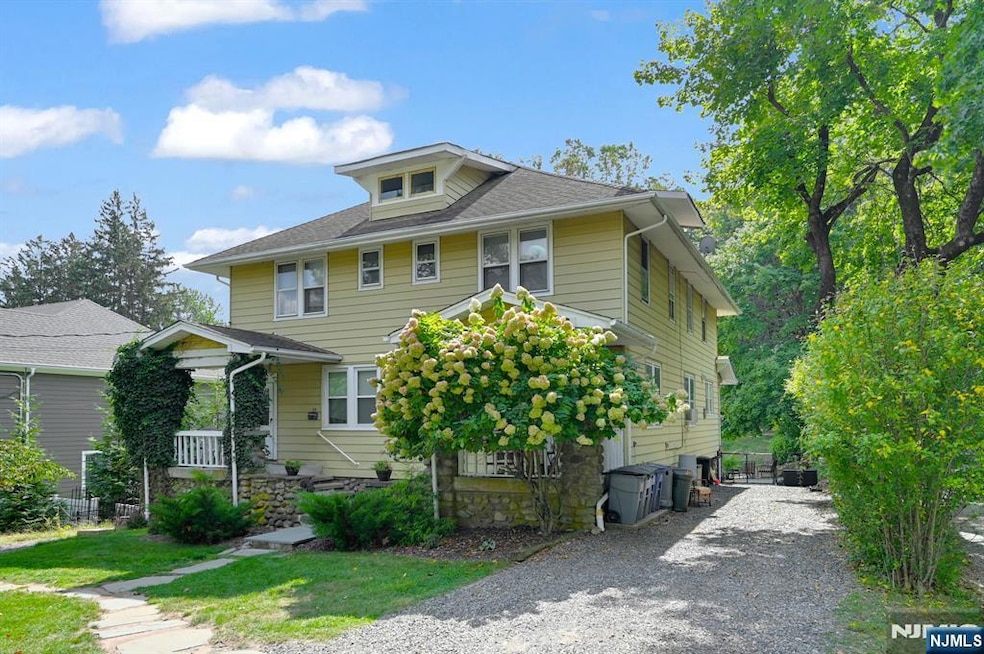 117 Ridge Ave unit 119, Park Ridge, NJ 07656 - photo 1