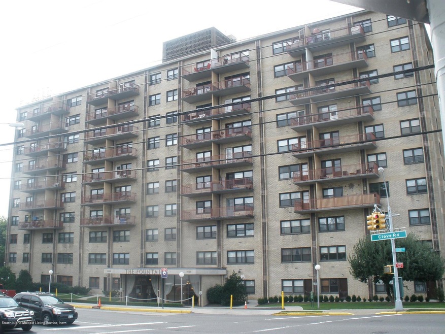 1000 Clove Rd