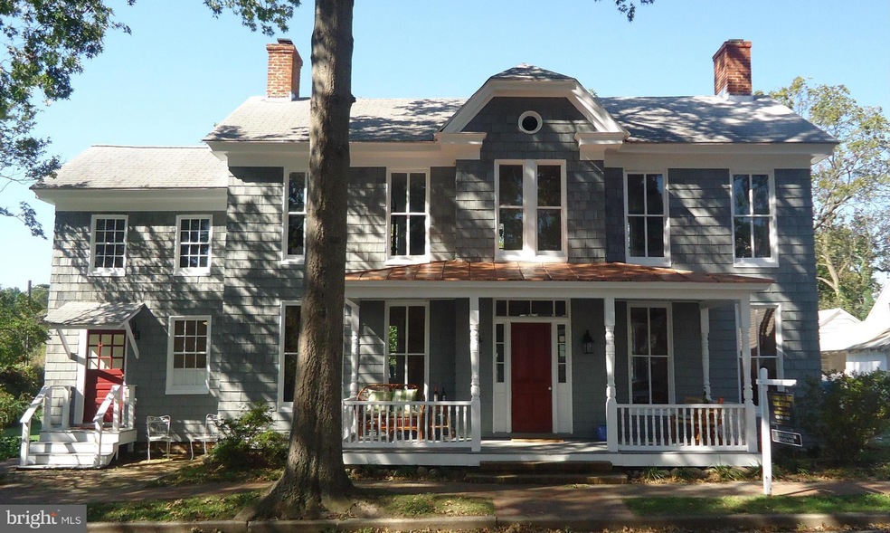 121 W Chestnut St, St. Michaels, MD 21663 - photo 1