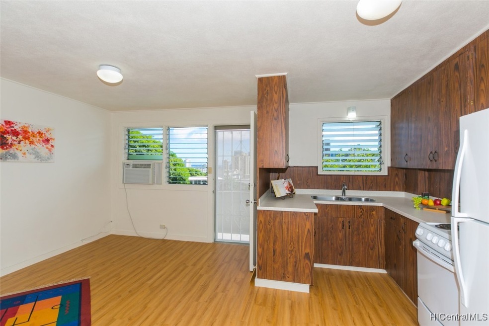 1534 Magazine St unit A10, Honolulu, HI 96822 - photo 1