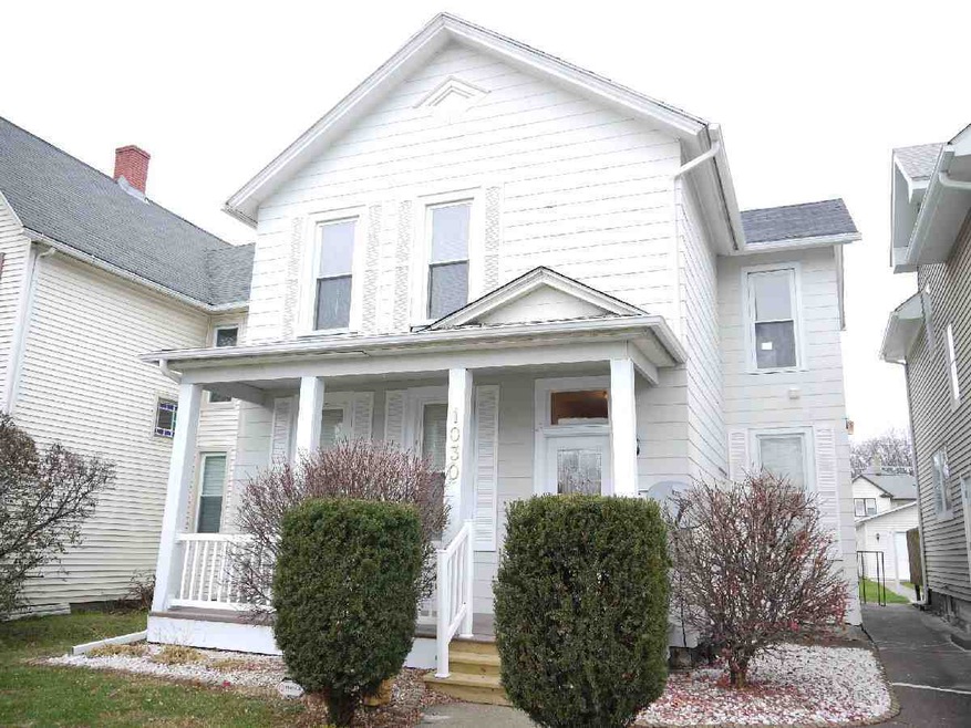 1030 W 14th St, Davenport, IA 52804 - photo 1