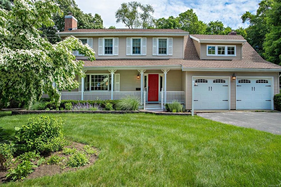 85 W Market St, Red Hook, NY 12571 - photo 1