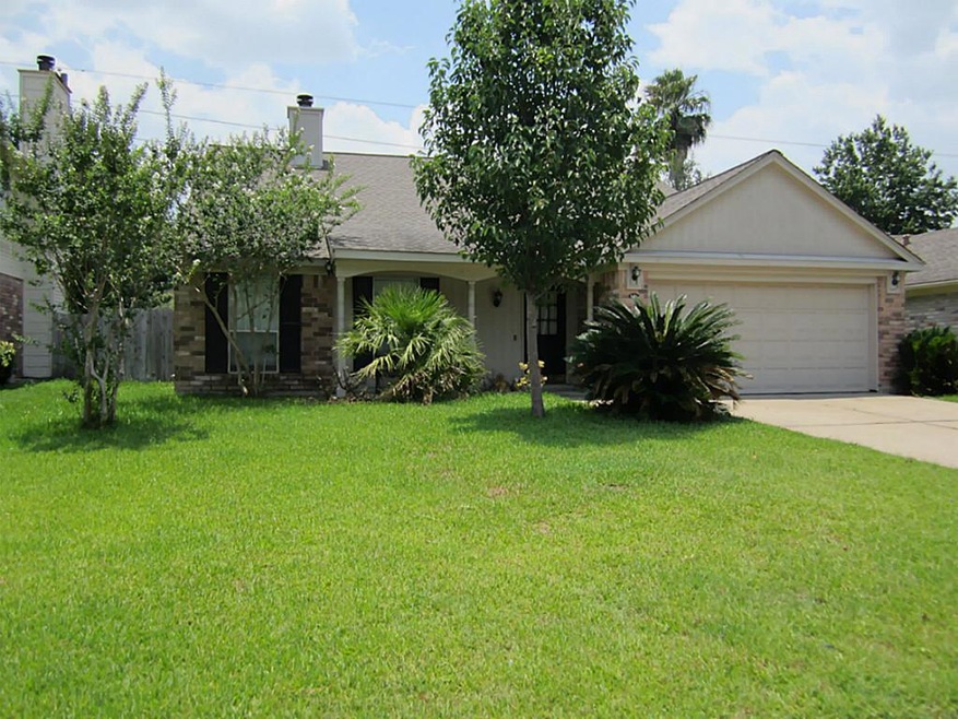 7815 Maple Brook Ln, Houston, TX 77095 - photo 1