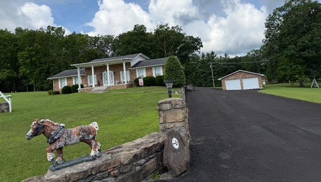 214 Flat Top Rd, Shady Spring, WV 25918 - photo 1