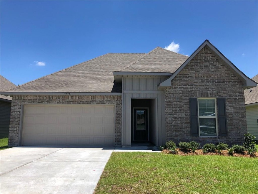 4905 Park Shore Dr, Marrero, LA 70072 - photo 1