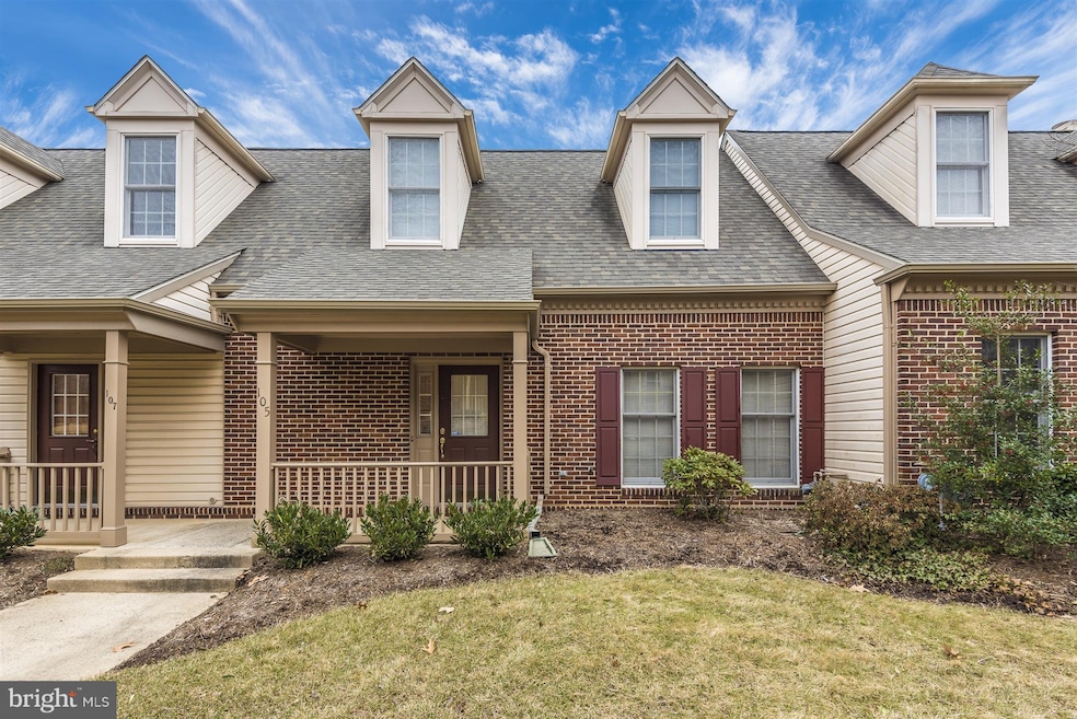 105 Charleston Ln, Frederick, MD 21702 - photo 1