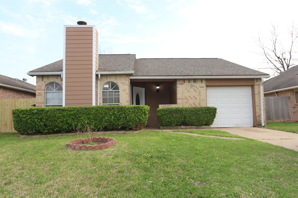 13211 Pebblewalk Cir N, Houston, TX 77041 - photo 1
