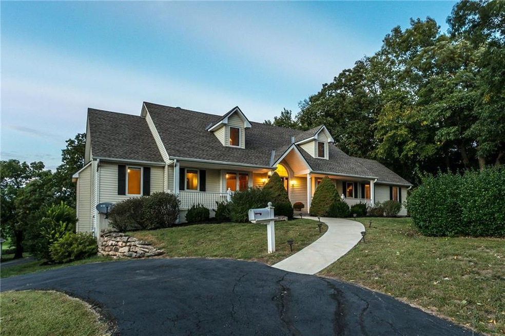 22400 W 207th St, Spring Hill, KS 66083 - photo 1