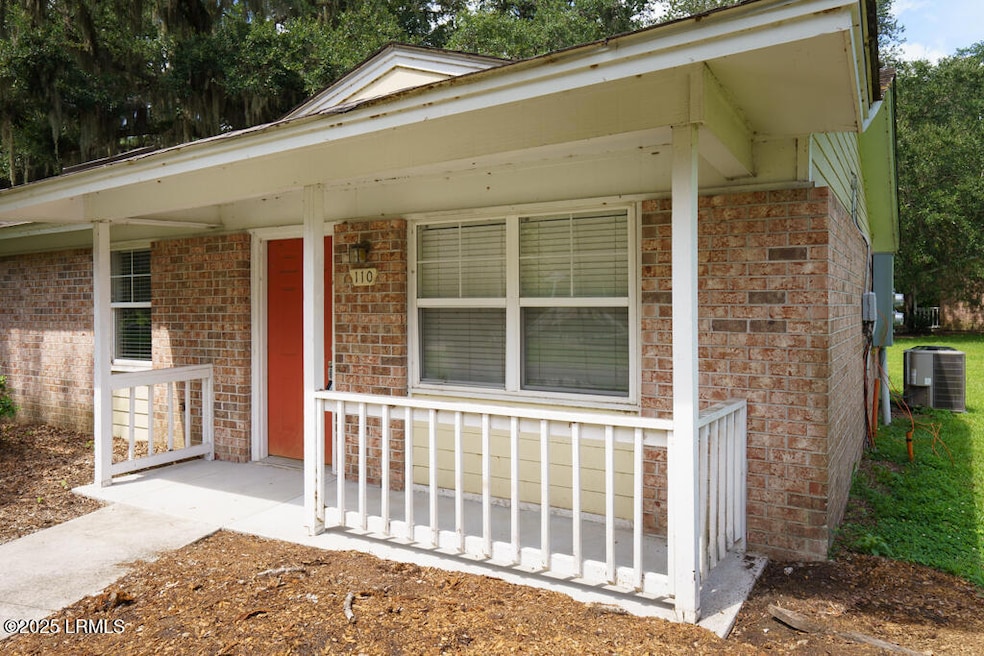 1 Taft St unit 110, Beaufort, SC 29902 - photo 1