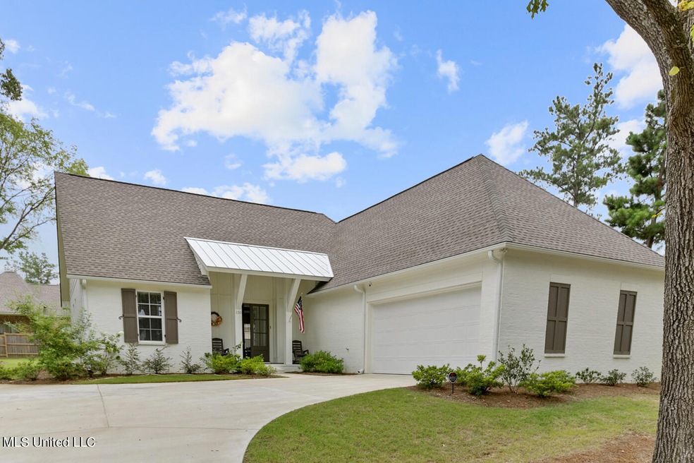 155 Lake Ridge Dr, Madison, MS 39110 - photo 1