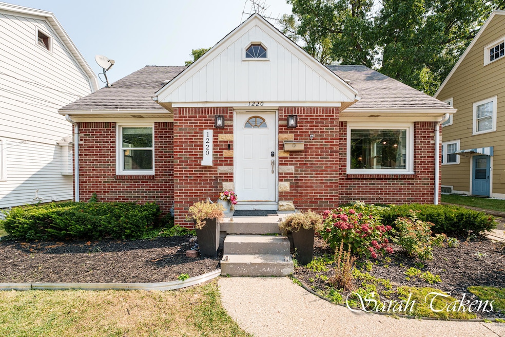 1220 Fuller-27