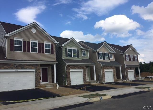 2172 Huntington Ln unit 54, Easton, PA 18040 - photo 1