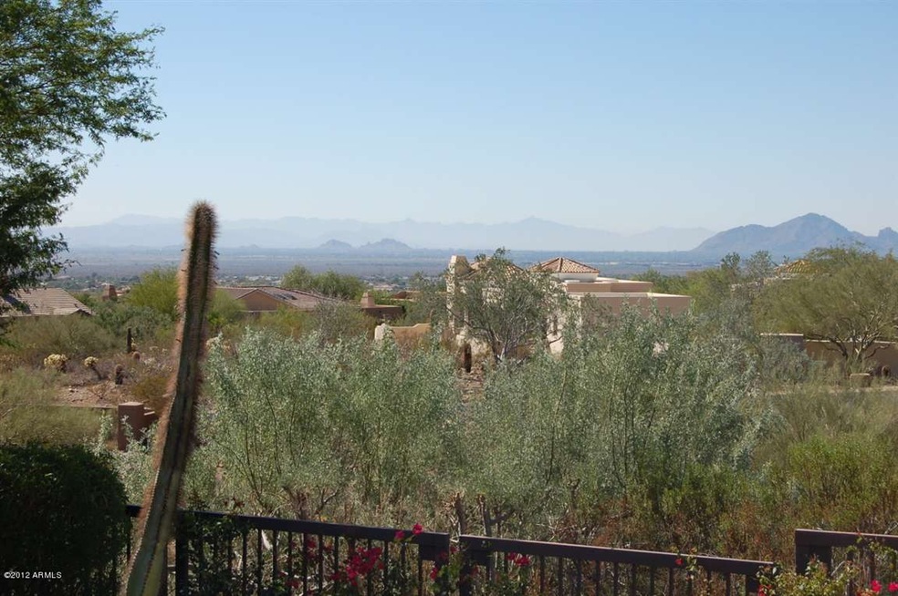 City Light & Camelback Mountain views