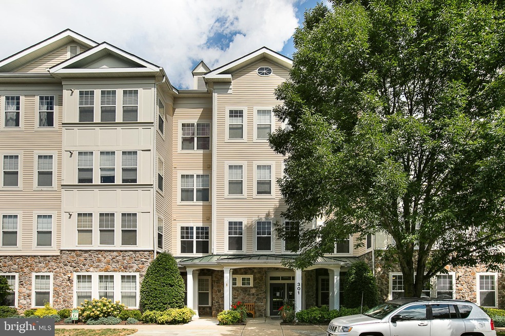 Lakeland Ridge Condominiums unit 406, Gaithersburg, MD 20878 - photo 1