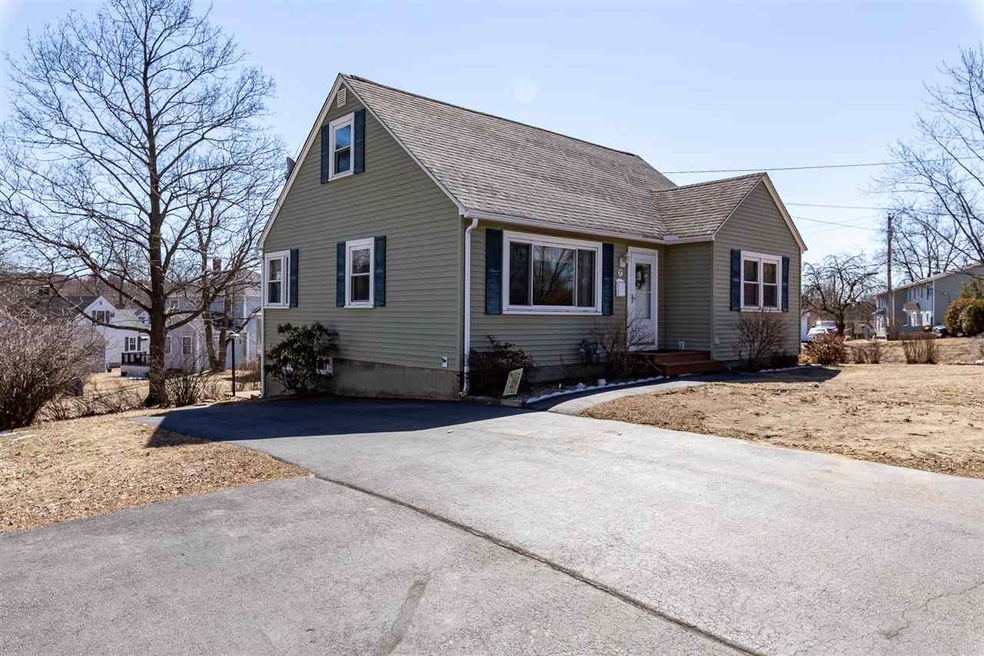 7 Sunnyside St, Manchester, NH 03103 - photo 1