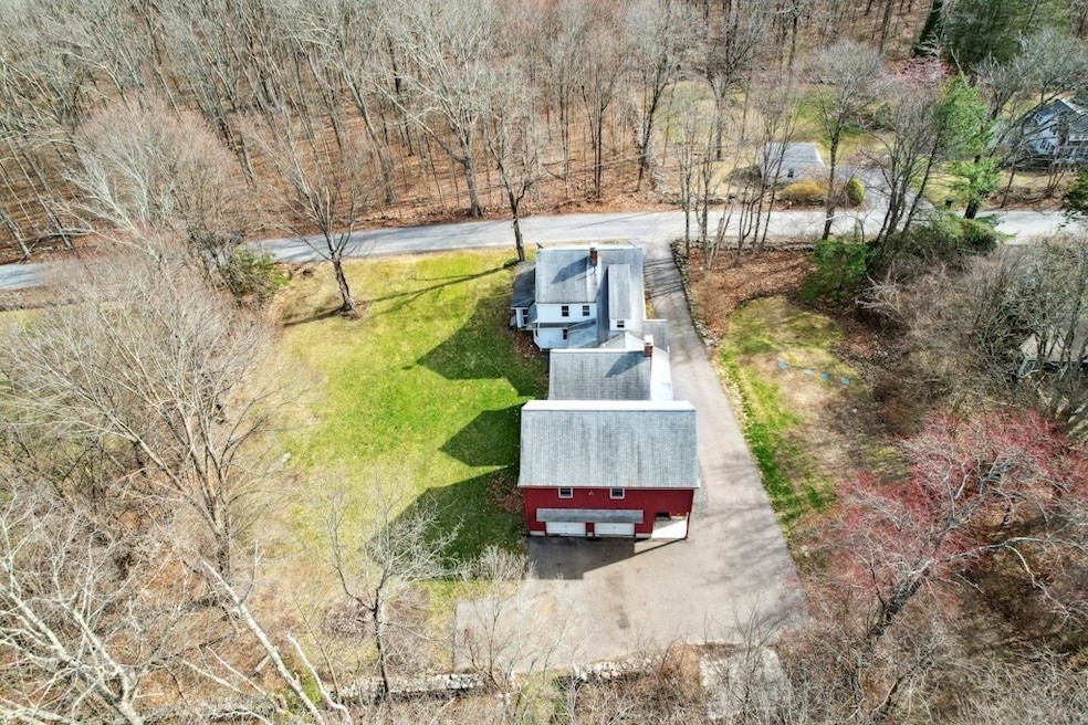 9 Merriam Rd, Grafton, MA 01519 - photo 1