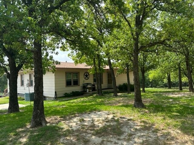 241 Saddle Ridge Ct, Springtown, TX 76082 - photo 1