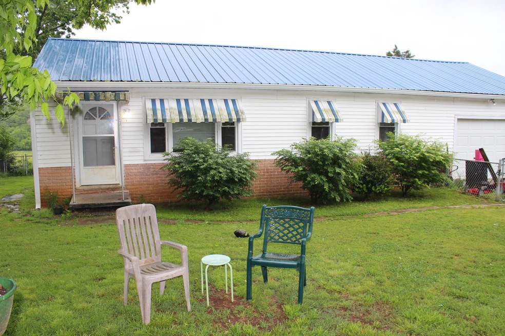 119 James Cabbage Ln, Rutledge, TN 37861 - photo 1