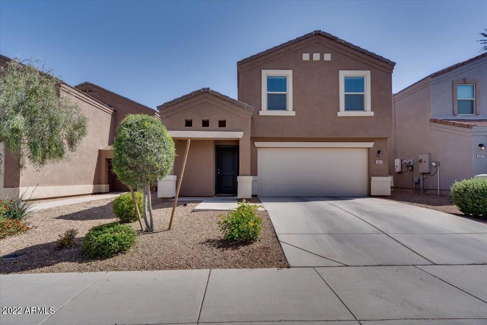 5829 E Oasis