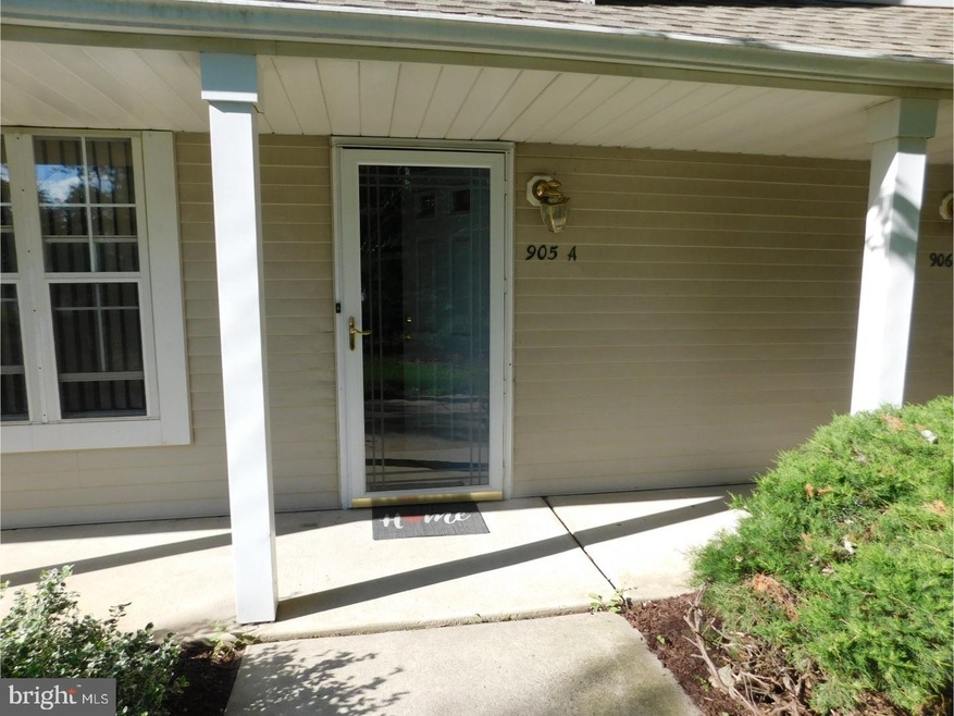 905A Oliphant Ln unit 905A, Mount Laurel, NJ 08054 - photo 1