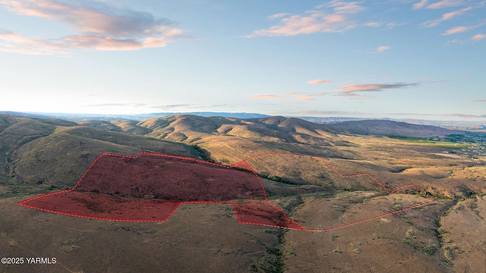 NKA Windyheart Ln unit 2, Yakima, WA 98908 - photo 1